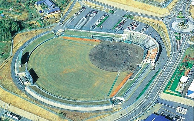 プリニーの野球場（各務原市民球場）